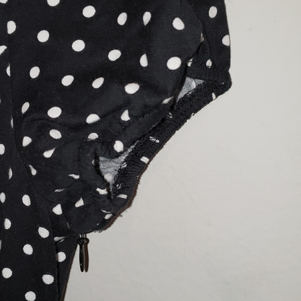 HEARTS & ROSES 1950's POLKA DOT DRESS - Picture 4 of 9